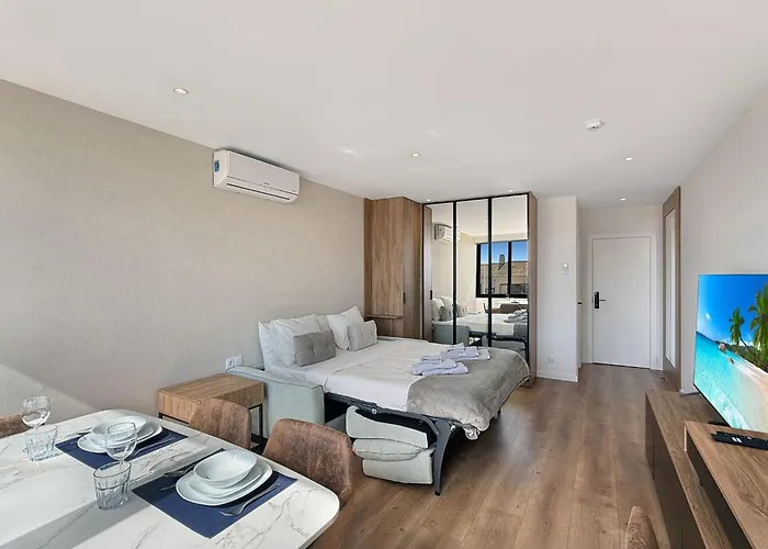 Ocean Breeze Rooms, 3* Albufeira