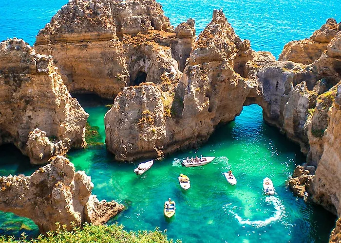 Ocean Breeze Rooms, 3*