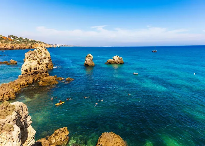 Ocean Breeze Rooms, Guest house Albufeira