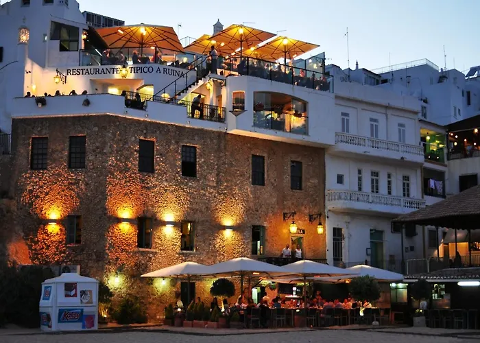 Ocean Breeze Rooms, Guest house Albufeira