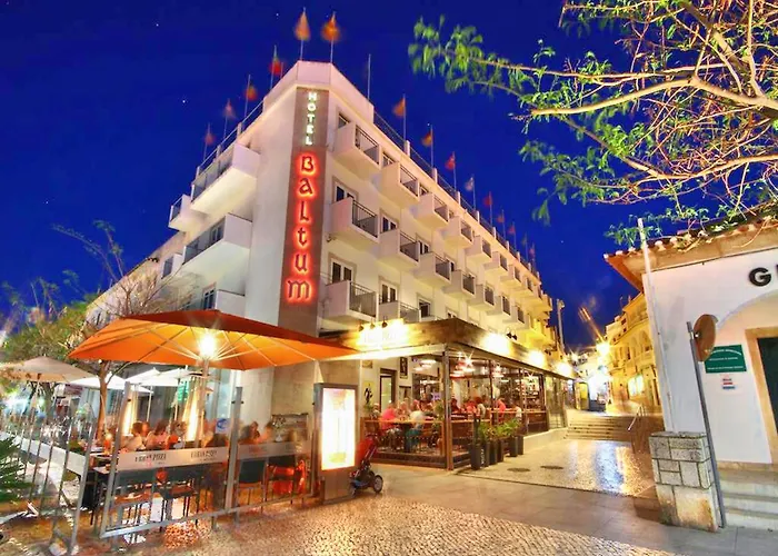 Ocean Breeze Rooms, Guest house