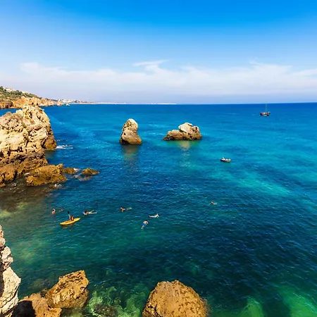Ocean Breeze Rooms, Guest house Albufeira