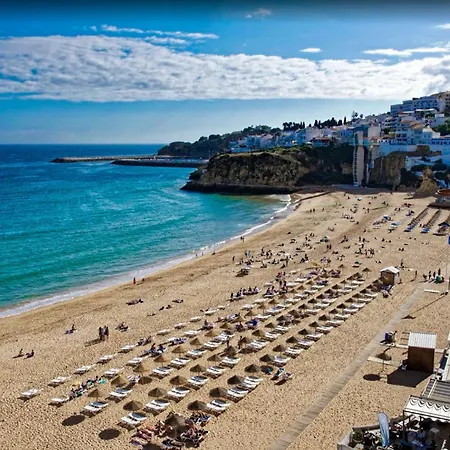 Ocean Breeze Rooms, Guest house Albufeira